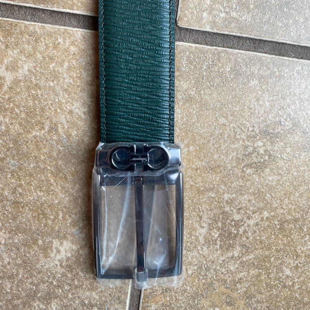 Salvatore Ferragamo Men’s Reversible Belt